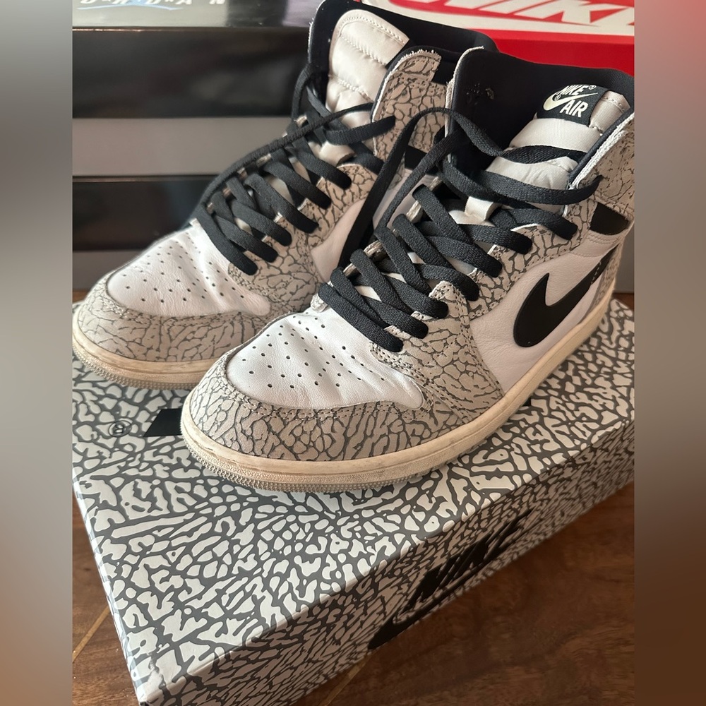 Nike Air Jordan 1 High OG White Cement Men’s Size 11